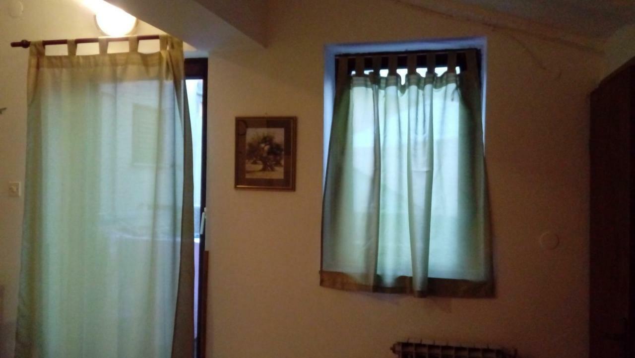 Apartmani Zlatko Pula Exterior photo