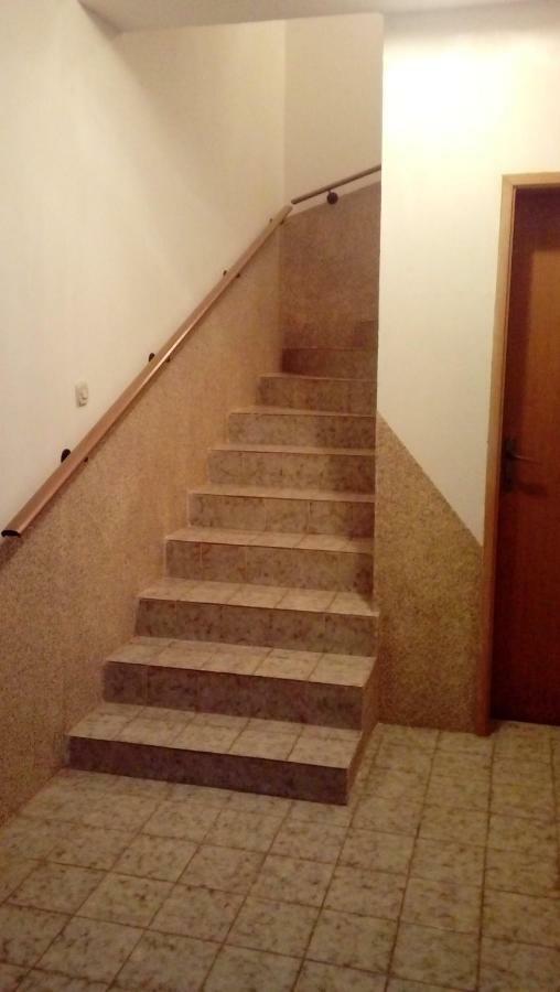 Apartmani Zlatko Pula Exterior photo